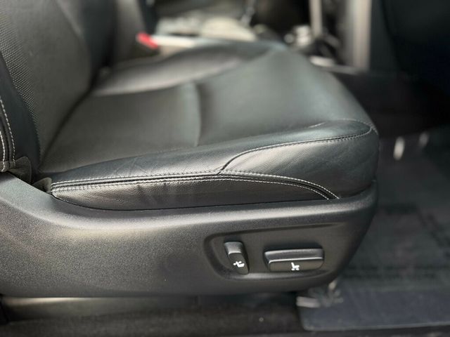 2018 Toyota 4Runner 4 NEW TIRES !! - 22947899 - 28