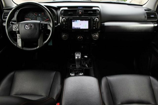 2018 Toyota 4Runner 4WD TRD OFF ROAD - 23021232 - 10