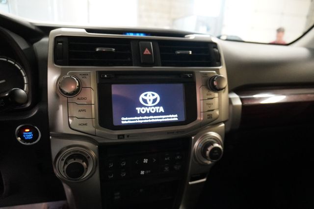 2018 Toyota 4Runner Limited 4WD - 23021772 - 9