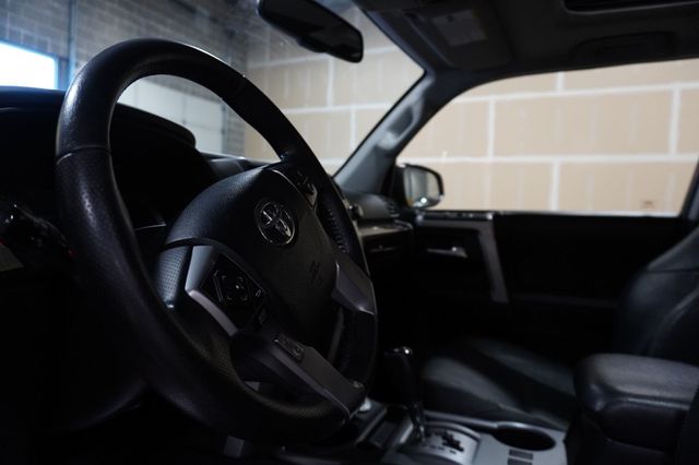 2018 Toyota 4Runner Limited 4WD - 23021772 - 8