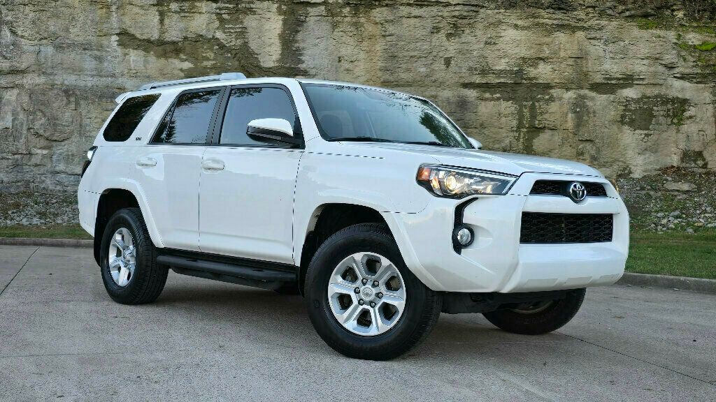 2018 Toyota 4Runner Low Miles 4x4 V6 Tow Nav SR5 CLEAN Southern 615-300-6004 - 22687238 - 0