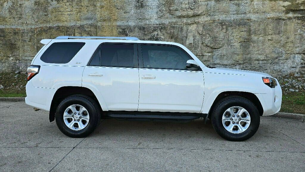 2018 Toyota 4Runner Low Miles 4x4 V6 Tow Nav SR5 CLEAN Southern 615-300-6004 - 22687238 - 1