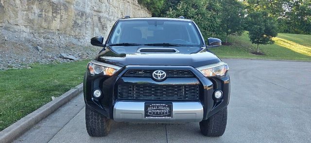 2018 Toyota 4Runner Low Miles Off Road V6 4x4 Southern Nav CLEAN 615-300-6004 - 23027755 - 4