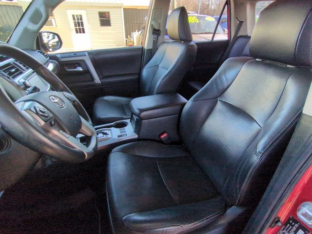 2018 Toyota 4Runner SR5 - 22968732 - 13