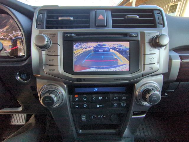 2018 Toyota 4Runner SR5 - 22968732 - 17