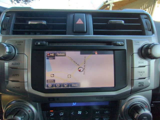 2018 Toyota 4Runner SR5 - 22968732 - 18