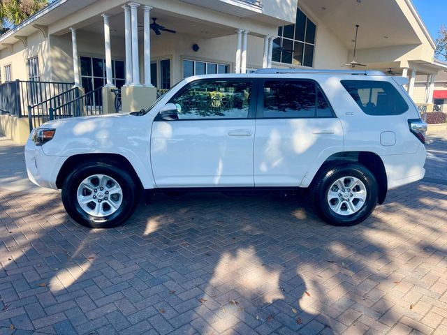 2018 Toyota 4Runner SR5 - 22935841 - 1