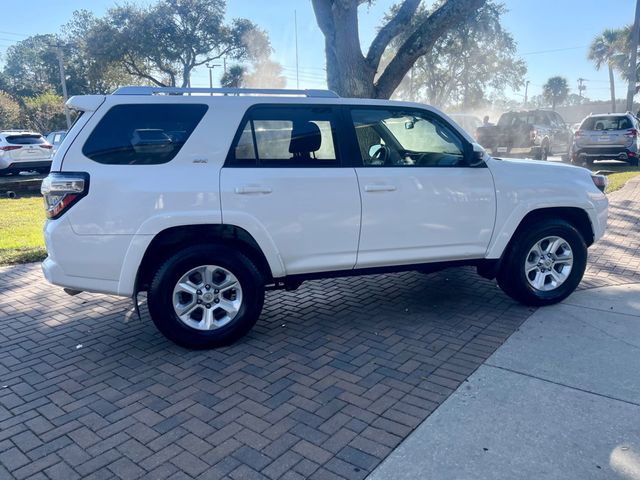 2018 Toyota 4Runner SR5 - 22935841 - 6
