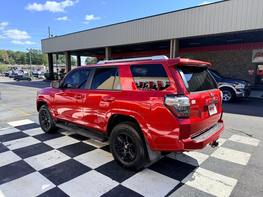 2018 Toyota 4Runner SR5 - 22884662 - 4