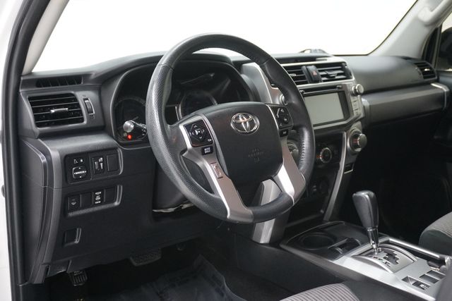 2018 Toyota 4Runner SR5 2WD - 23007196 - 10