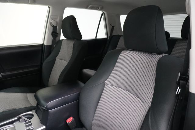 2018 Toyota 4Runner SR5 2WD - 23007196 - 11