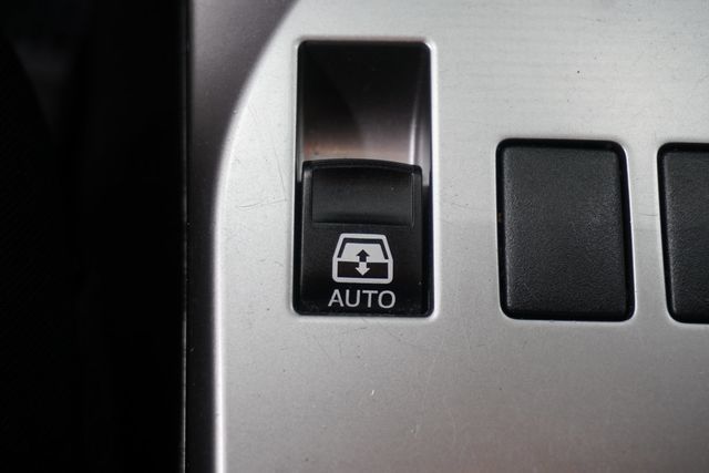 2018 Toyota 4Runner SR5 2WD - 23007196 - 21