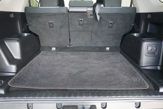 2018 Toyota 4Runner SR5 2WD - 23007196 - 24