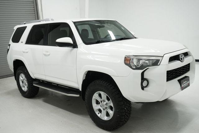 2018 Toyota 4Runner SR5 2WD - 23007196 - 2