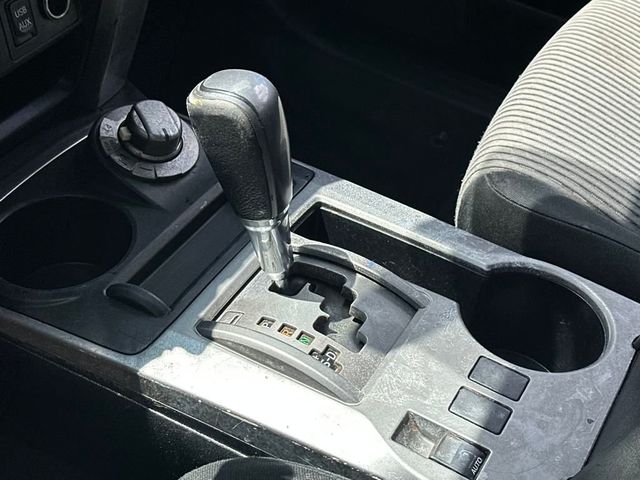 2018 Toyota 4Runner SR5 4WD - 22930155 - 17