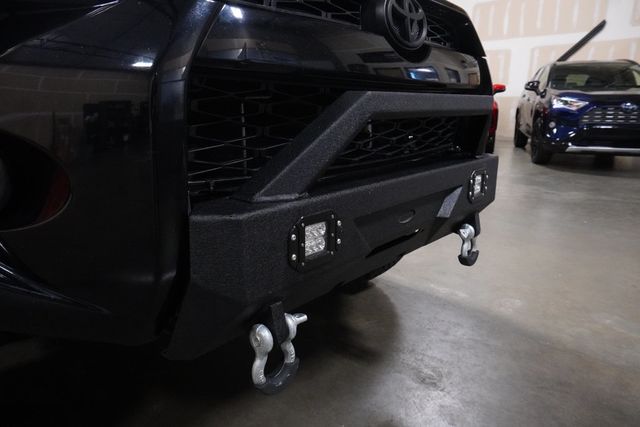 2018 Toyota 4Runner SR5 4WD - 22985657 - 13