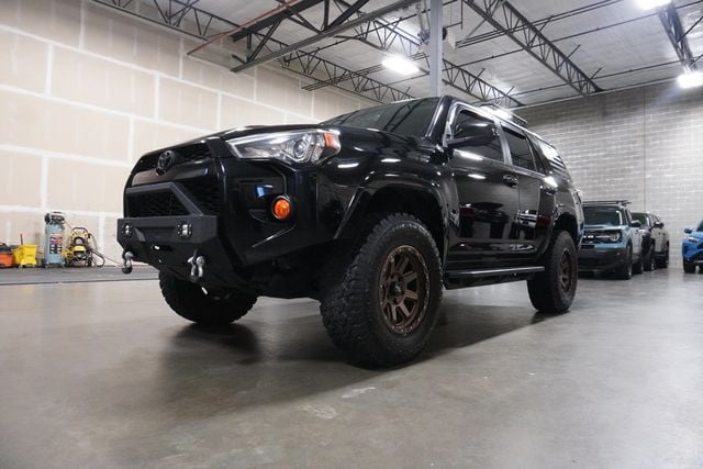 2018 Toyota 4Runner SR5 4WD - 22985657 - 1
