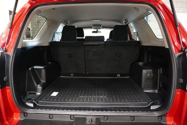 2018 Toyota 4Runner SR5 4WD - 23049243 - 14