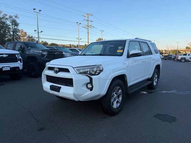 2018 Toyota 4Runner SR5 4WD - 23094640 - 26