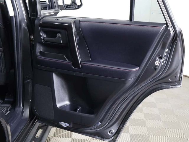 2018 Toyota 4Runner SR5 4WD - 22996951 - 22