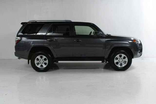 2018 Toyota 4Runner SR5 4WD - 22573066 - 3