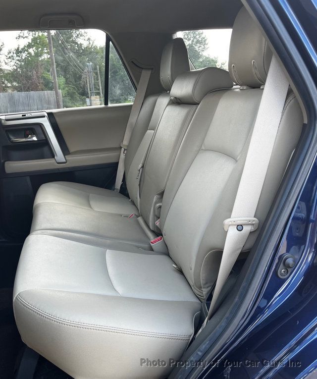 2018 Toyota 4Runner SR5 Premium 2WD - 23066745 - 18