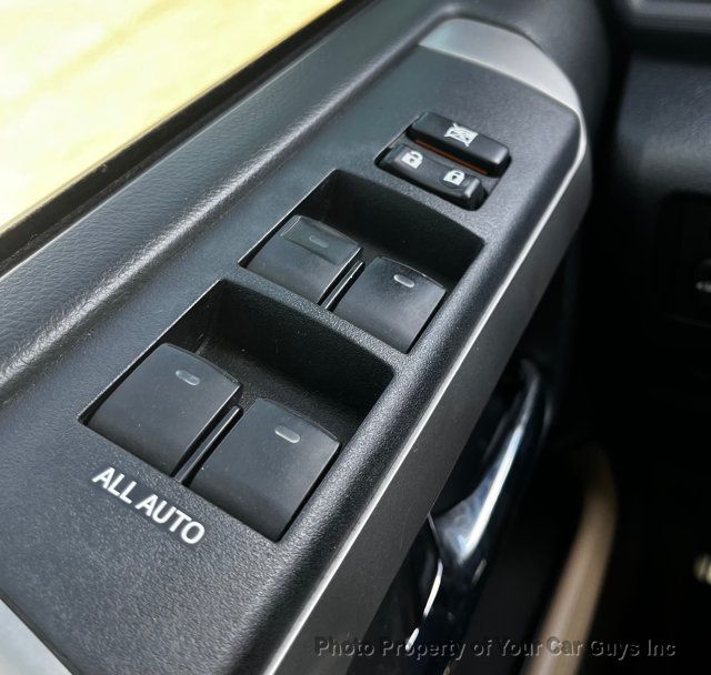 2018 Toyota 4Runner SR5 Premium 2WD - 23066745 - 28