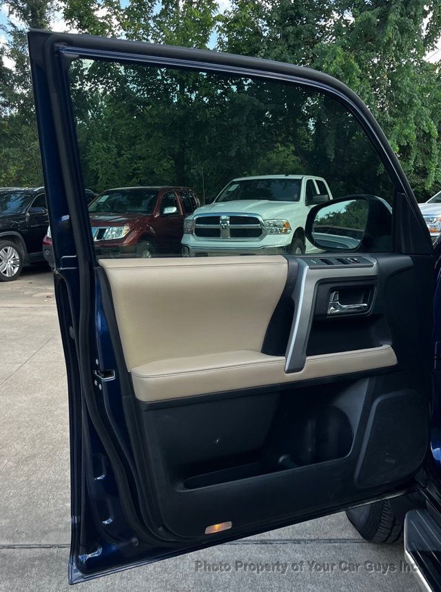 2018 Toyota 4Runner SR5 Premium 2WD - 23066745 - 31