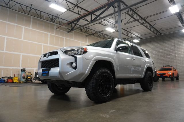 2018 Toyota 4Runner SR5 Premium 4WD - 22999023 - 1