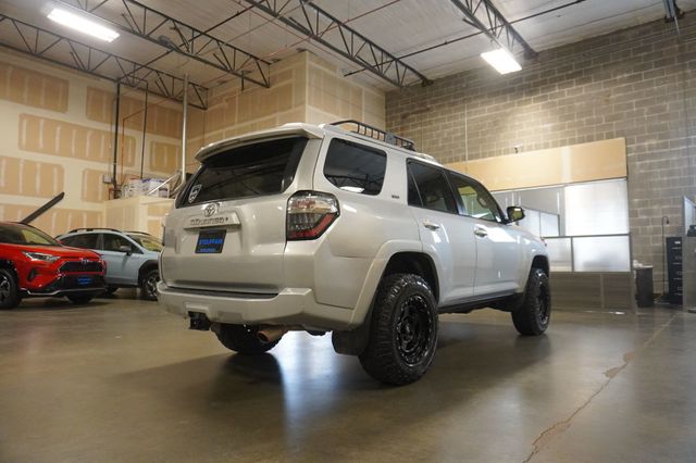 2018 Toyota 4Runner SR5 Premium 4WD - 22999023 - 3