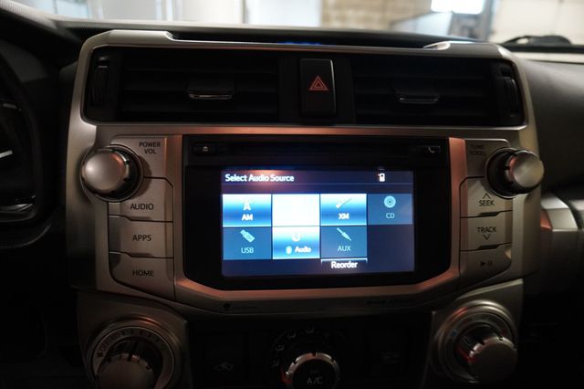 2018 Toyota 4Runner SR5 Premium 4WD - 23012230 - 8