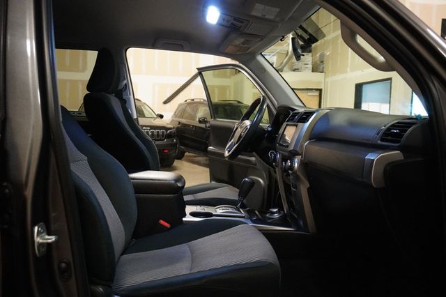 2018 Toyota 4Runner SR5 Premium 4WD - 23025528 - 7