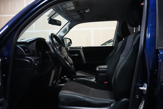 2018 Toyota 4Runner SR5 Premium 4WD - 23046294 - 7