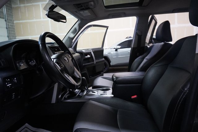 2018 Toyota 4Runner SR5 Premium 4WD - 23055448 - 7