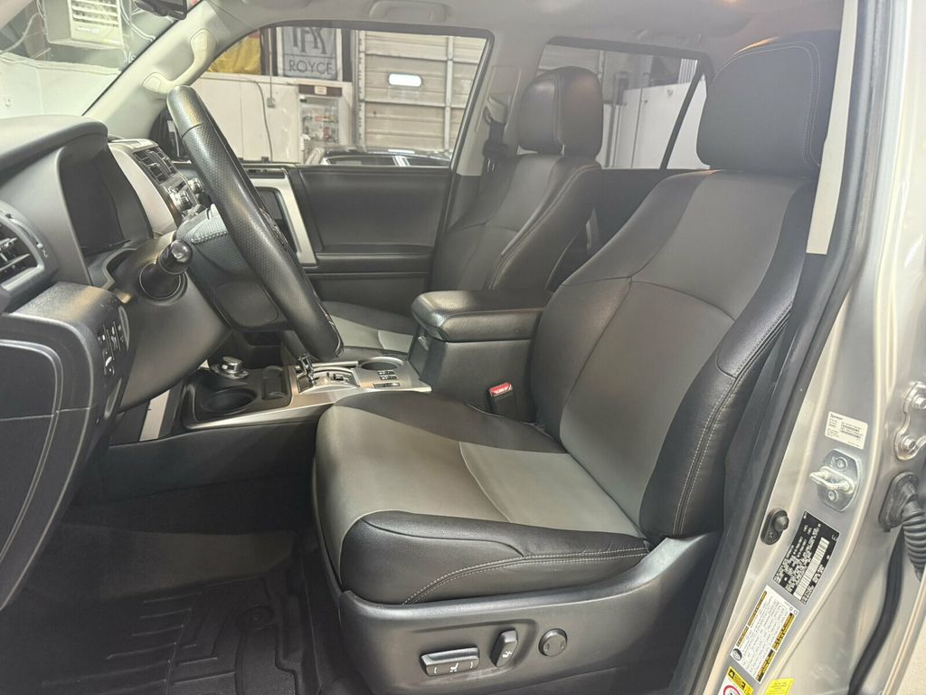 2018 Toyota 4Runner SR5 Premium/Heated Leather Seats/3rd Row Seats/Tow Pkg/Rear Cam - 23066285 - 21