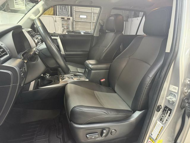 2018 Toyota 4Runner SR5 Premium/Heated Leather Seats/3rd Row Seats/Tow Pkg/Rear Cam - 23066285 - 21