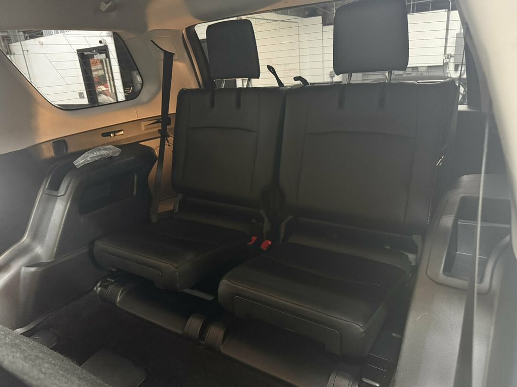 2018 Toyota 4Runner SR5 Premium/Heated Leather Seats/3rd Row Seats/Tow Pkg/Rear Cam - 23066285 - 25