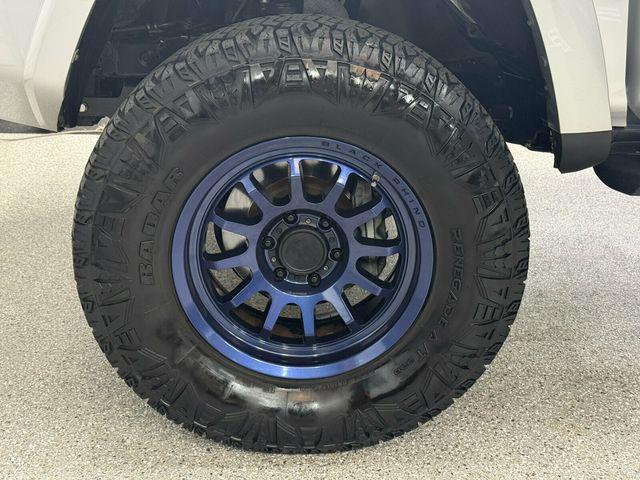 2018 Toyota 4Runner SR5 Premium/Heated Leather Seats/3rd Row Seats/Tow Pkg/Rear Cam - 23066285 - 36