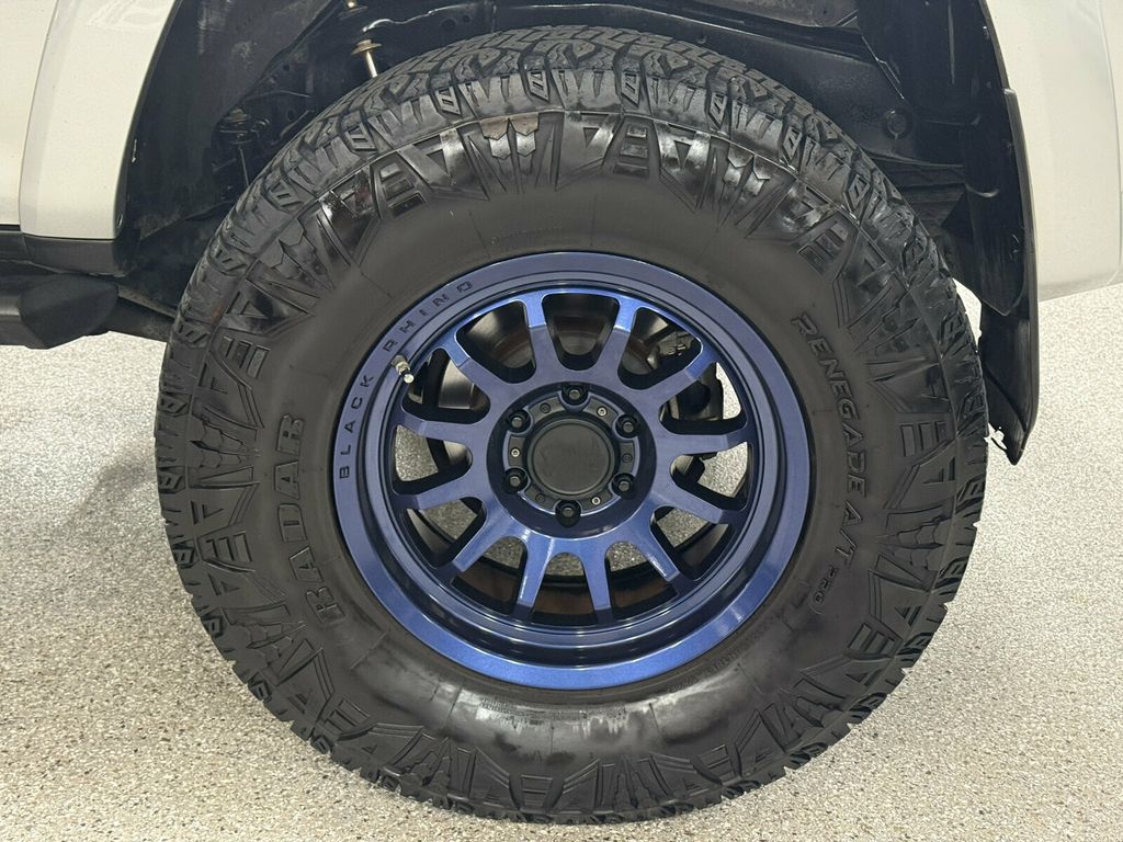 2018 Toyota 4Runner SR5 Premium/Heated Leather Seats/3rd Row Seats/Tow Pkg/Rear Cam - 23066285 - 37