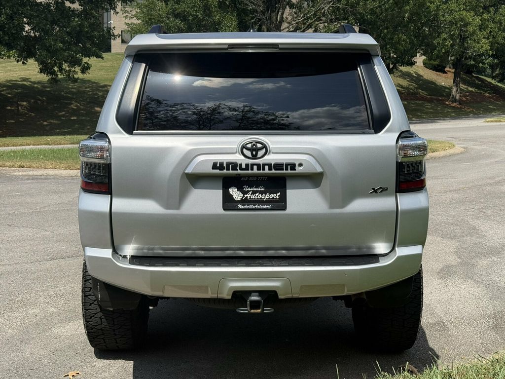 2018 Toyota 4Runner SR5 Premium/Heated Leather Seats/3rd Row Seats/Tow Pkg/Rear Cam - 23066285 - 4