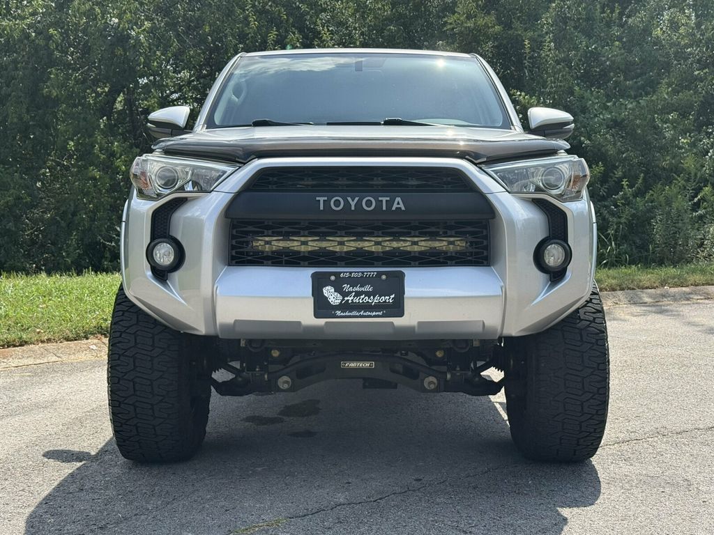 2018 Toyota 4Runner SR5 Premium/Heated Leather Seats/3rd Row Seats/Tow Pkg/Rear Cam - 23066285 - 8