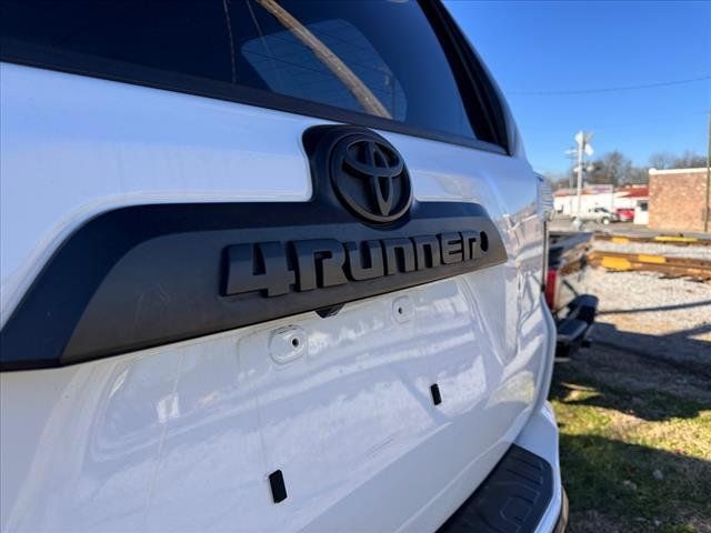 2018 Toyota 4Runner SR5/SR5 PREMIUM - 22255462 - 23