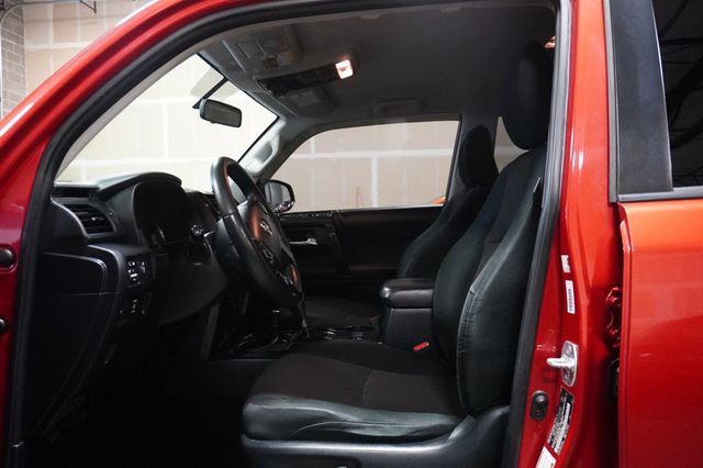 2018 Toyota 4Runner TRD Off Road 4WD - 23025529 - 7