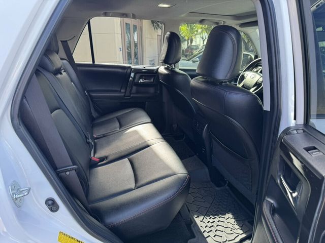 2018 Toyota 4Runner TRD Off Road 4WD - 23101077 - 14