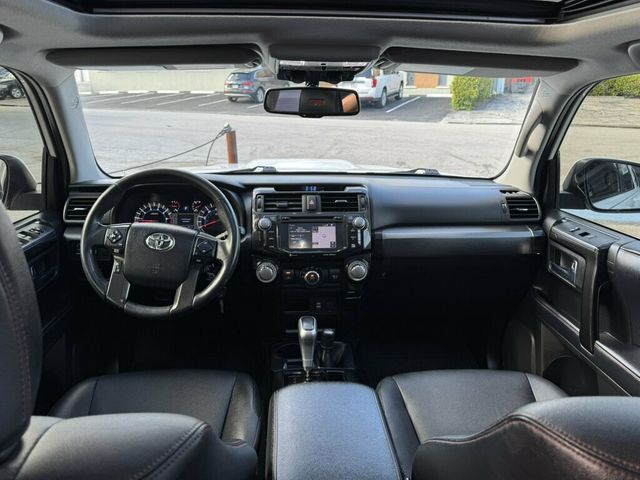2018 Toyota 4Runner TRD Off Road 4WD - 23101077 - 8