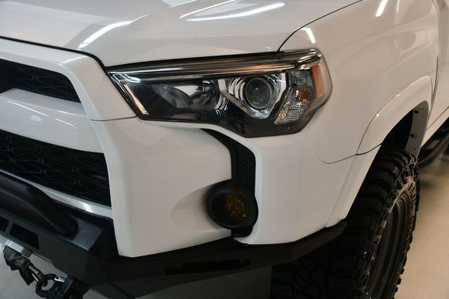 2018 Toyota 4Runner TRD Off Road 4WD - 22941496 - 9