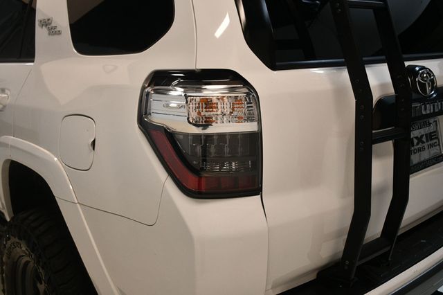 2018 Toyota 4Runner TRD Off Road 4WD - 22941496 - 13