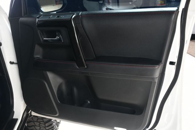 2018 Toyota 4Runner TRD Off Road 4WD - 22941496 - 26