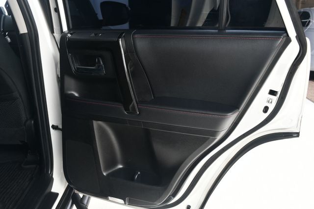 2018 Toyota 4Runner TRD Off Road 4WD - 22941496 - 27