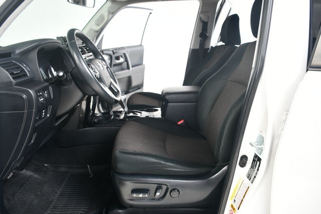 2018 Toyota 4Runner TRD Off Road 4WD - 22941496 - 30